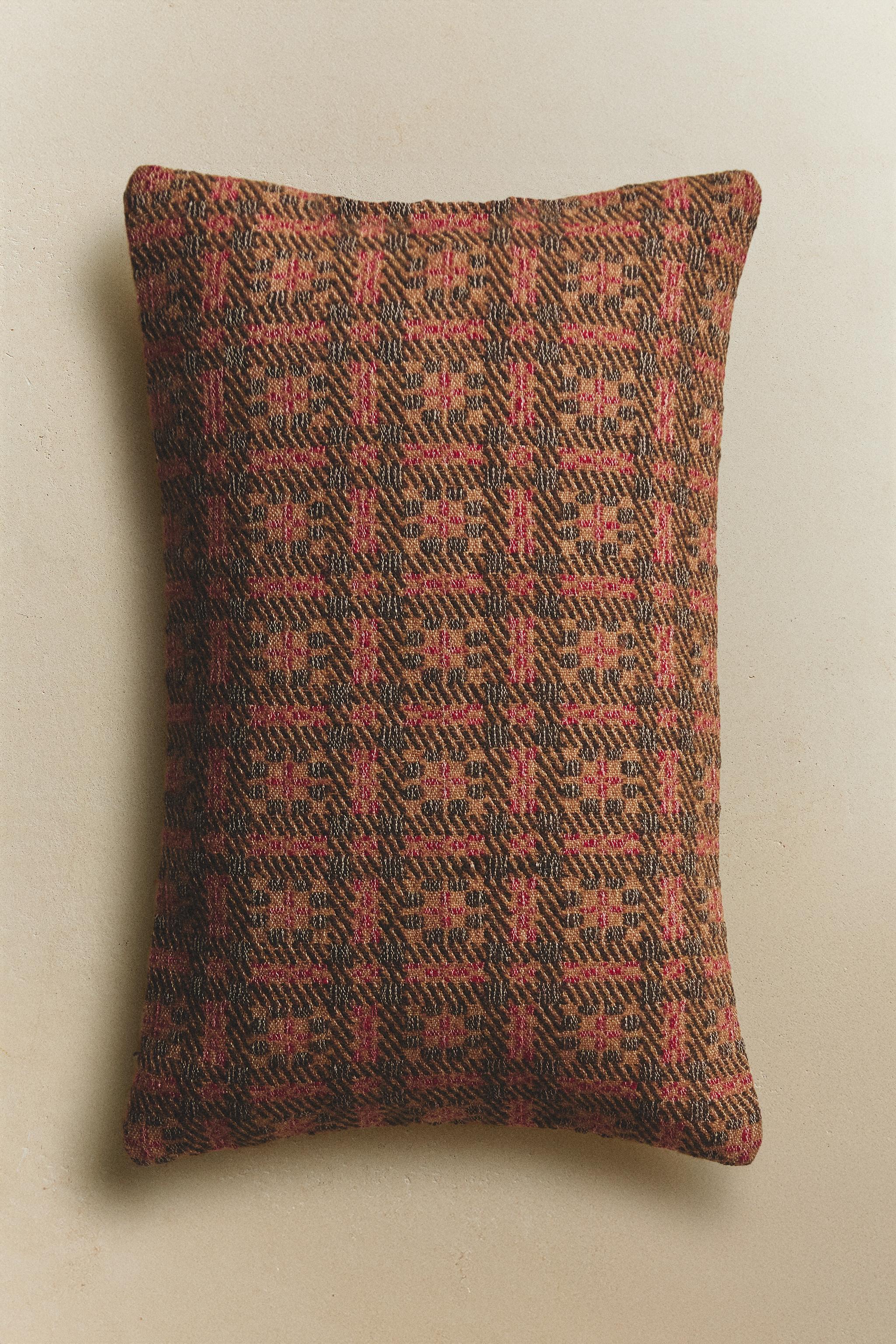 HOUSSE DE COUSSIN CARREAUX GÉOMÉTRIQUES